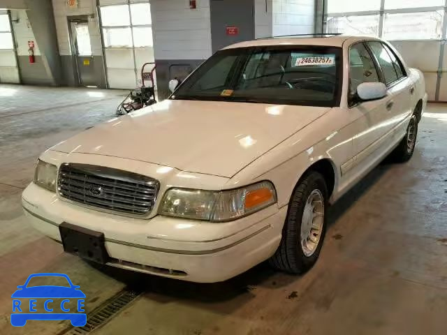 2000 FORD CROWN VICT 2FAFP74W1YX128473 image 1