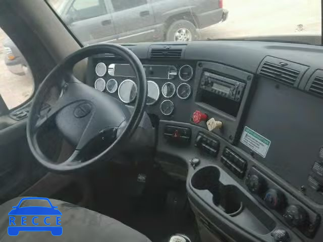 2011 FREIGHTLINER CASCADIA 1 1FUJGLDR9BSBB0635 image 8