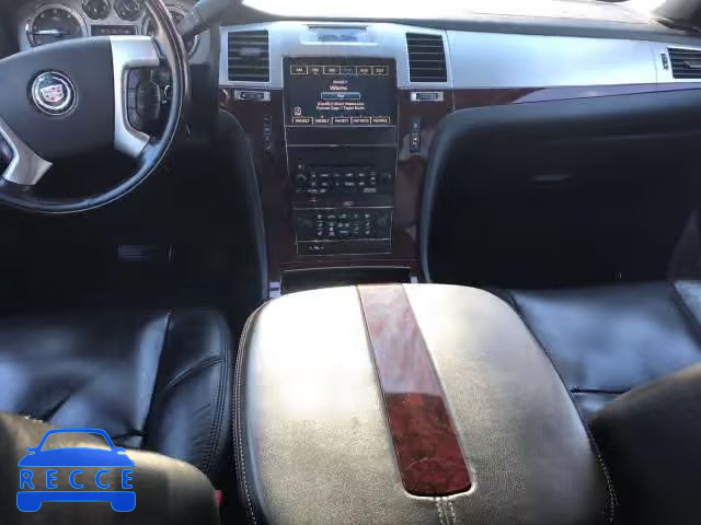 2011 CADILLAC ESCALADE E 1GYS4GEF3BR207705 image 4