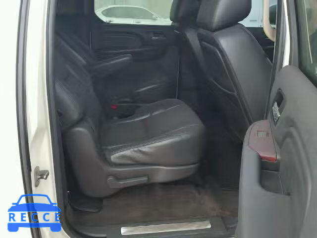 2010 CADILLAC ESCALADE E 1GYUKHEF1AR288240 image 5