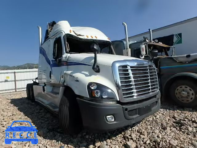 2015 FREIGHTLINER CASCADIA 1 3AKJGLD54FSGS9811 image 0