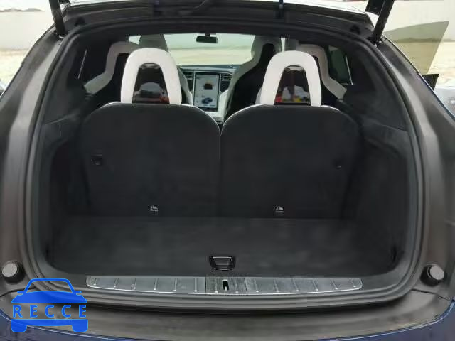 2016 TESLA MODEL X 5YJXCBE21GF004260 image 9