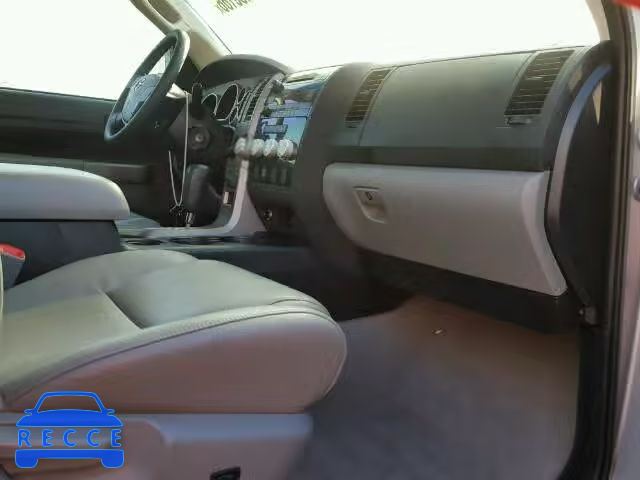 2010 TOYOTA TUNDRA CREWMAX 5TFEY5F12AX081328 image 4