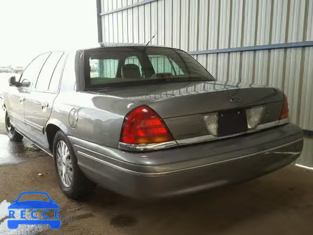 2003 FORD CROWN VICT 2FAFP74W33X214943 image 2