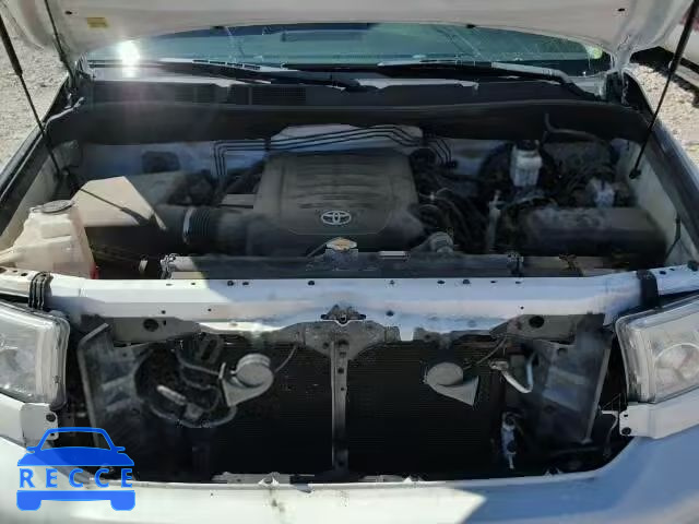 2011 TOYOTA TUNDRA CREWMAX 5TFDY5F16BX161678 image 6