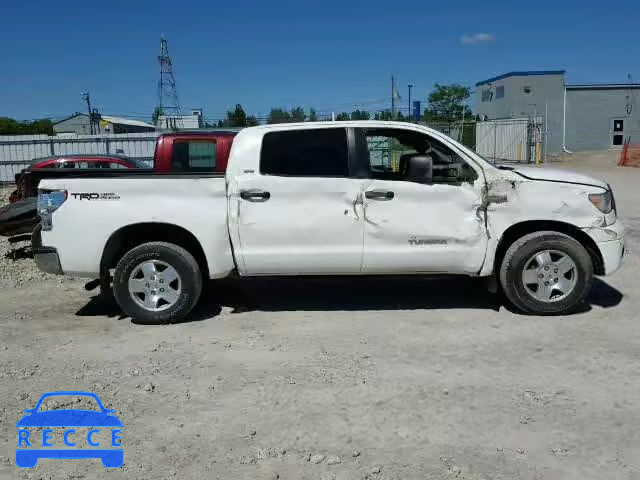 2011 TOYOTA TUNDRA CREWMAX 5TFDY5F16BX161678 image 8