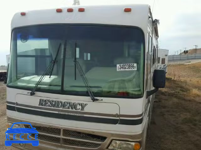 2000 FORD MH STRIPPE 3FCMF53S7XJA37307 image 1