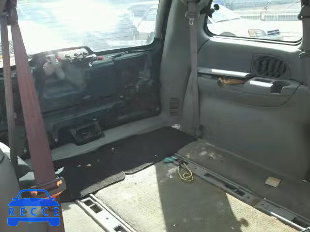 2000 CHRYSLER VOYAGER 2C4GJ25R1YR766304 image 5