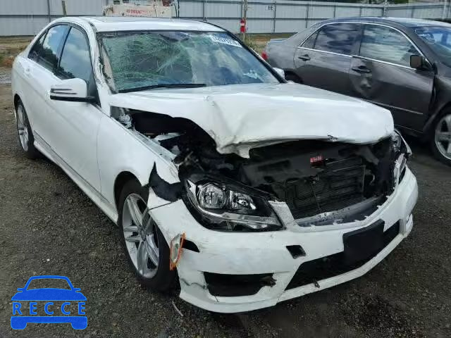 2014 MERCEDES-BENZ C250 WDDGF4HB2EA911951 image 0