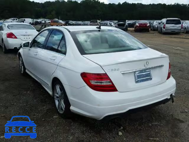 2014 MERCEDES-BENZ C250 WDDGF4HB2EA911951 image 2