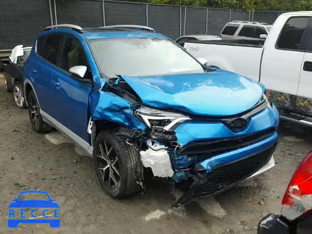 2016 TOYOTA RAV4 SE JTMNFREV2GJ070777 зображення 0