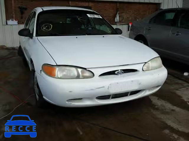 2001 FORD ESCORT 3FAFP13P31R120404 Bild 0