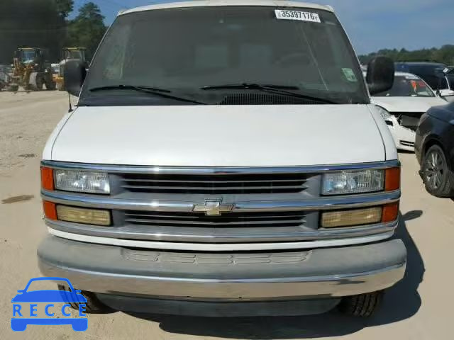 2002 CHEVROLET EXPRESS G3 1GAHG39R221115268 image 8