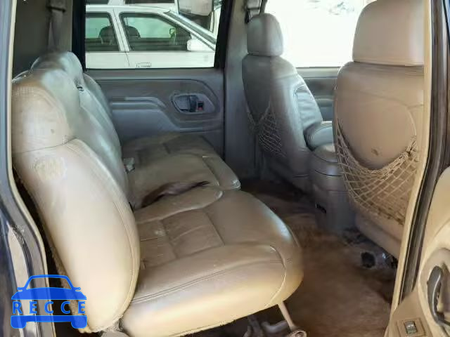 1999 CHEVROLET C2500 SUBU 3GNGC26JXXG133931 image 5