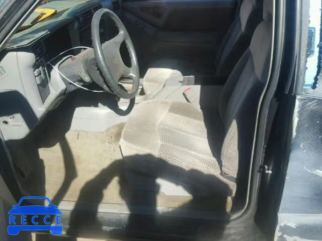 1996 GMC SONOMA 1GTCT19XXT8517838 image 4