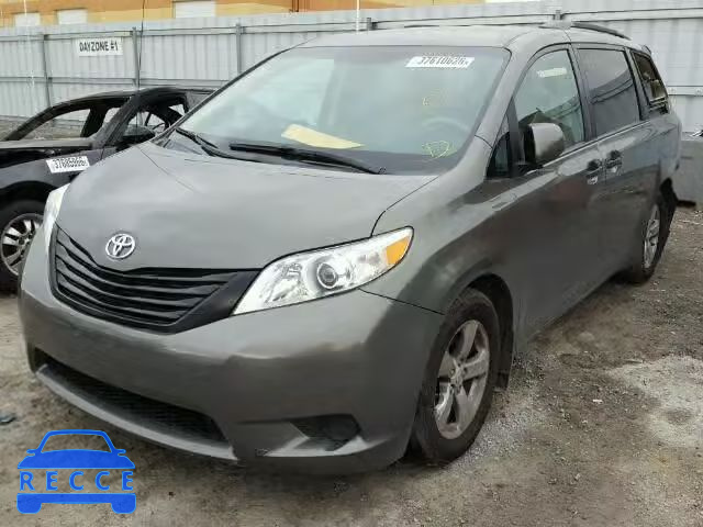 2011 TOYOTA SIENNA 5TDZK3DC2BS145967 image 1