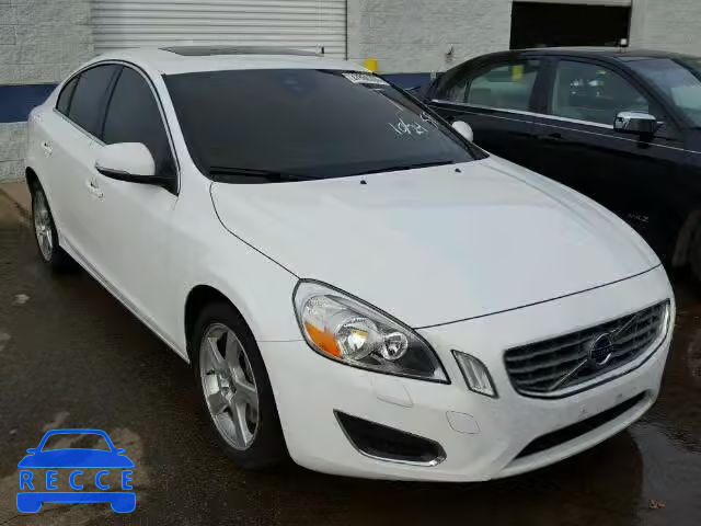 2013 VOLVO S60 T5 YV1612FSXD2202814 image 0