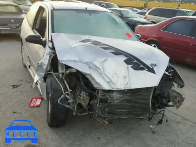 2001 FORD FOCUS ZX3 3FAFP313X1R210998 image 0