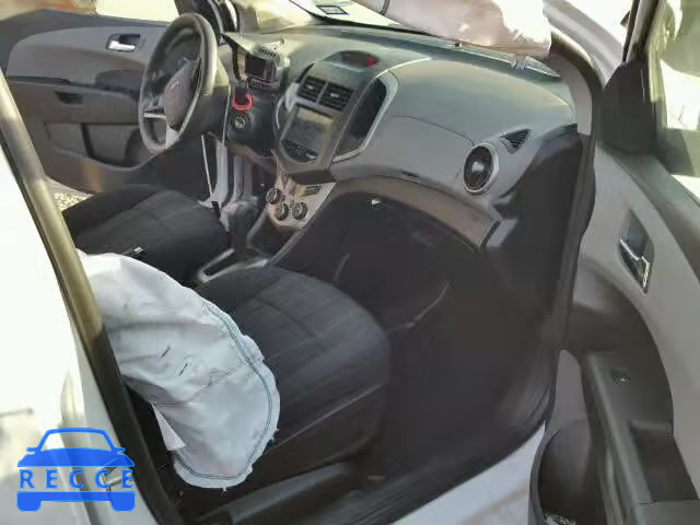 2016 CHEVROLET SONIC LT 1G1JC5SH6G4119565 image 4