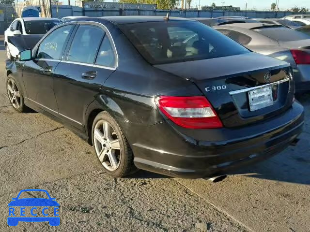 2010 MERCEDES-BENZ C300 WDDGF5EB9AF402592 зображення 2