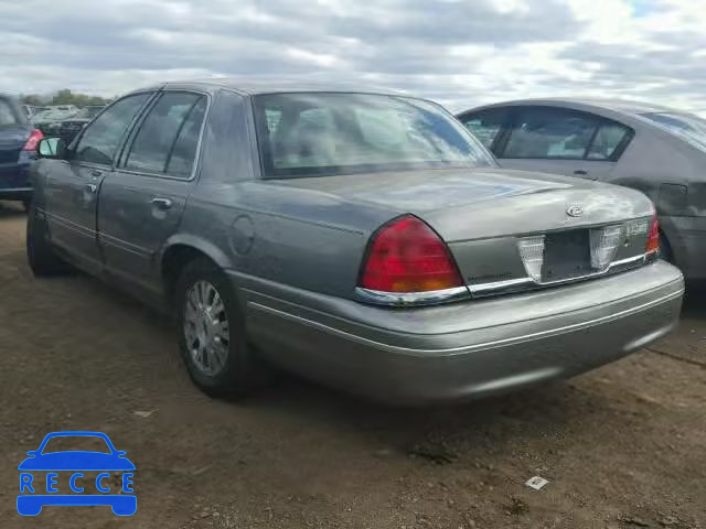 2003 FORD CROWN VICT 2FAFP74W53X223515 image 2