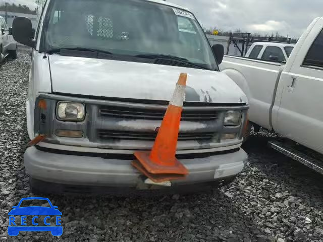 2001 CHEVROLET EXPRESS G2 1GCFG25W711144218 image 9