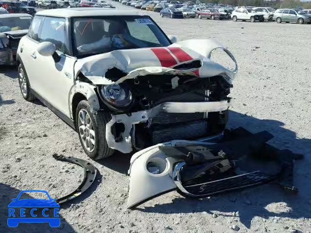 2015 MINI COOPER S WMWXP7C53F2A41097 Bild 9