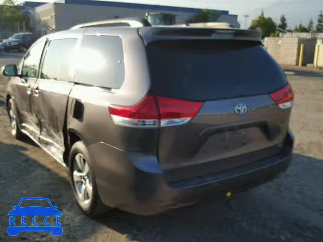 2014 TOYOTA SIENNA XLE 5TDYK3DCXES520200 image 2