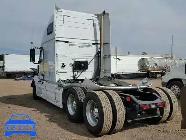 2016 VOLVO VNL 4V4NC9EH7GN942158 Bild 2