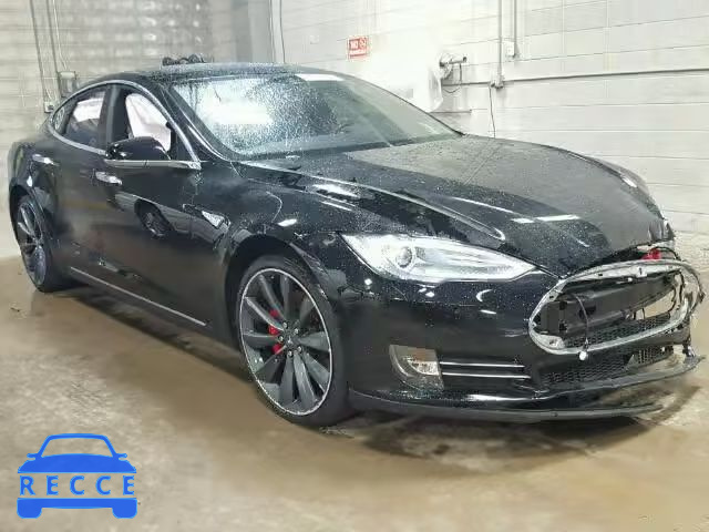 2015 TESLA MODEL S P8 5YJSA1H46FF097539 Bild 0