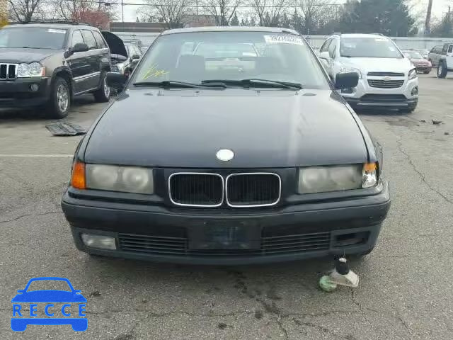 1994 BMW 325I WBACB3323RFE17998 image 9