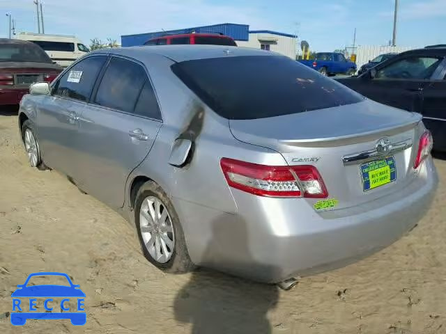 2010 TOYOTA CAMRY LE/X 4T1BK3EKXAU109618 Bild 2