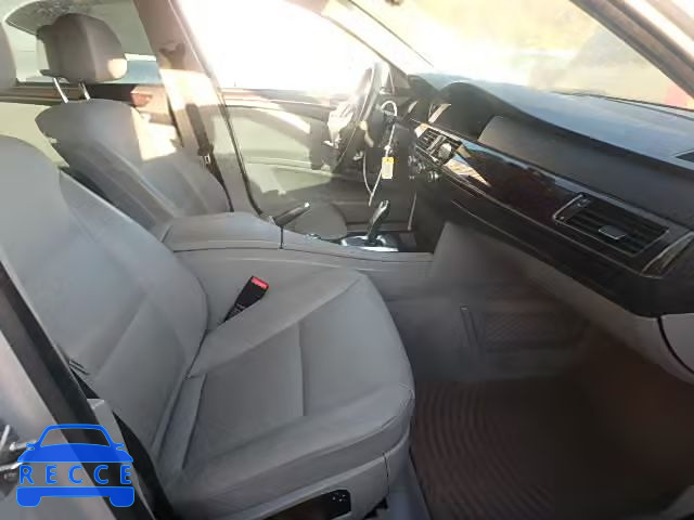 2010 BMW 528I WBANU5C53AC128325 image 4