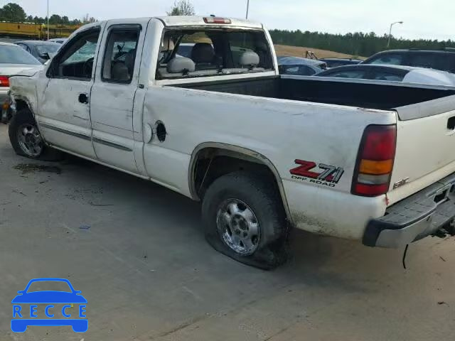 2003 GMC SIERRA K15 1GTEK19T23E273581 image 2