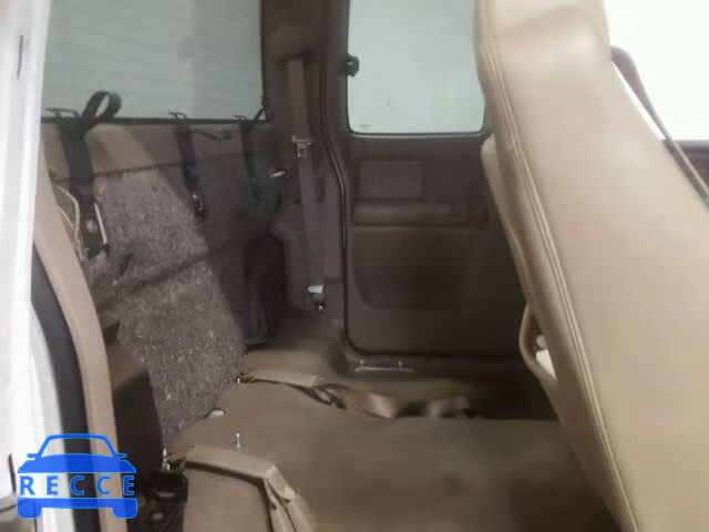 2004 GMC SIERRA K25 1GTHK29234E327126 image 5