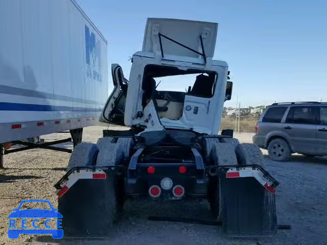 2016 FREIGHTLINER CASCADIA 1 3AKJGED54GDHN4292 image 9