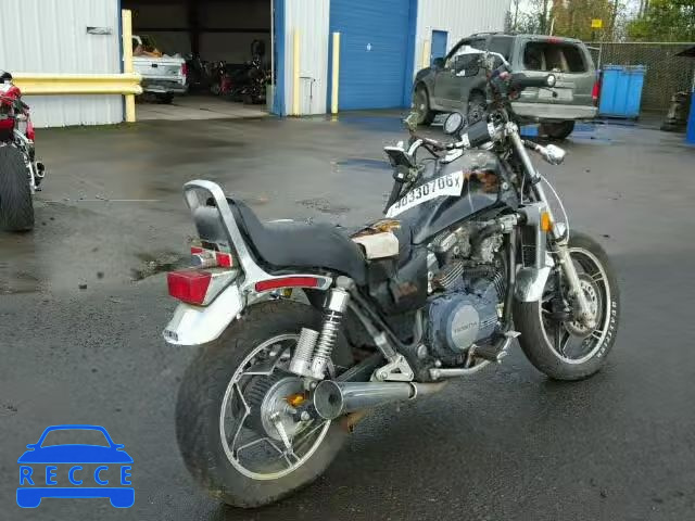 1983 HONDA VF750C JH2RC0718DM119336 image 3