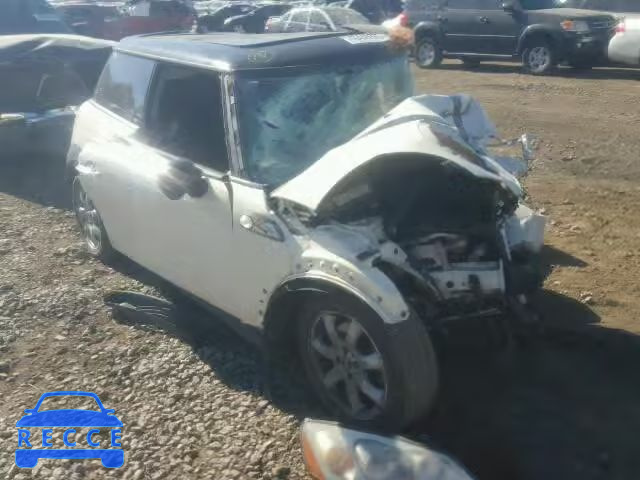 2009 MINI COOPER S WMWMF735X9TX40972 image 0