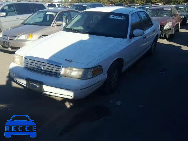 2003 FORD CROWN VICT 2FAFP74W43X108811 image 1