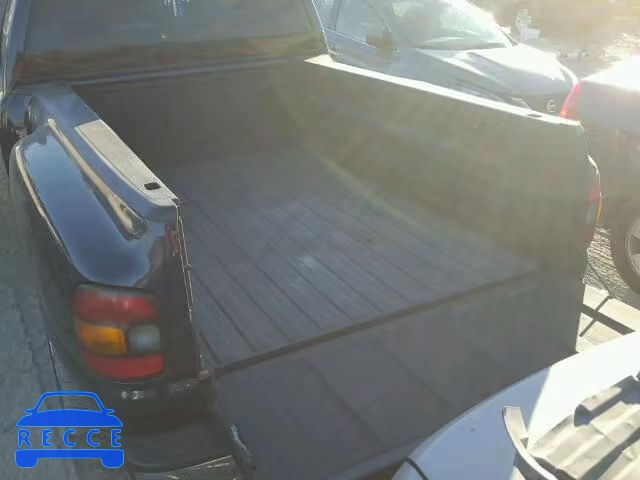 2005 GMC SIERRA C15 1GTEC14TX5Z150742 image 5