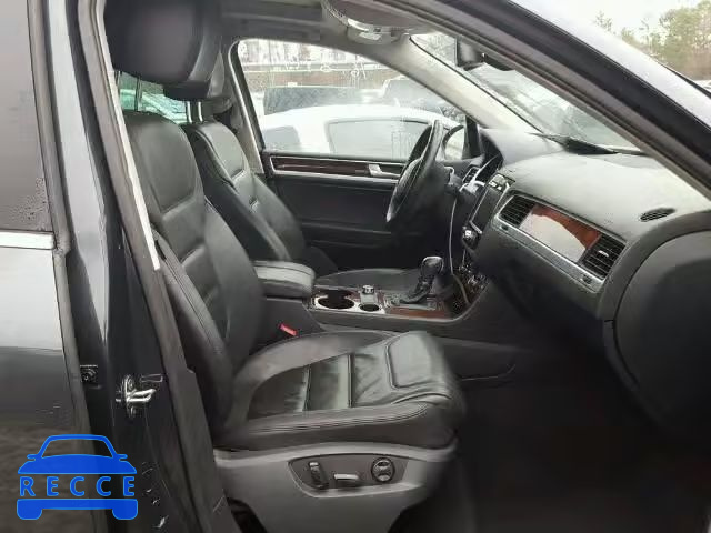 2013 VOLKSWAGEN TOUAREG V6 WVGEF9BP0DD002876 image 4