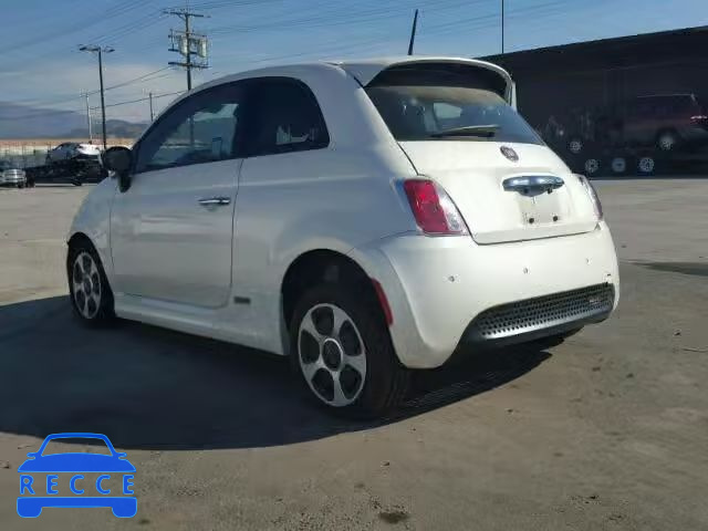 2015 FIAT 500 ELECTR 3C3CFFGE1FT732914 image 2