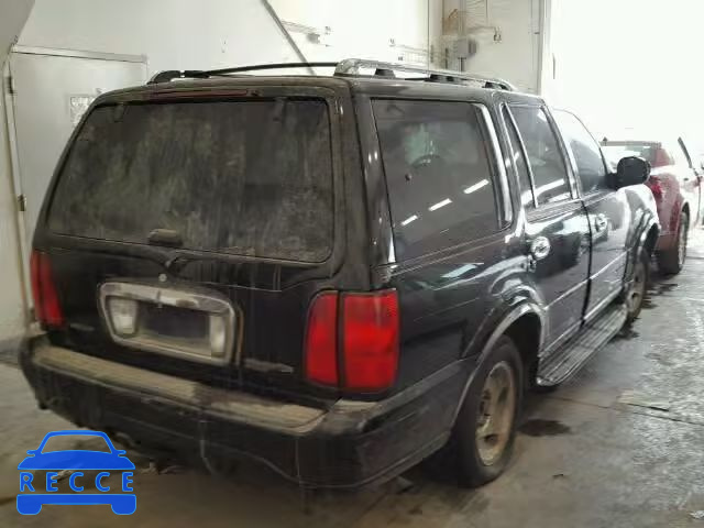 2002 LINCOLN NAVIGATOR 5LMFU2GR22LJ10250 image 3