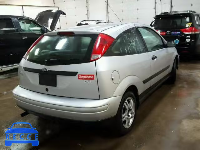 2000 FORD FOCUS ZX3 3FAFP3131YR246069 image 3