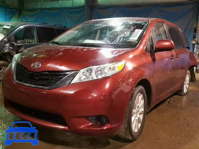 2012 TOYOTA SIENNA LE 5TDJK3DCXCS037224 image 1