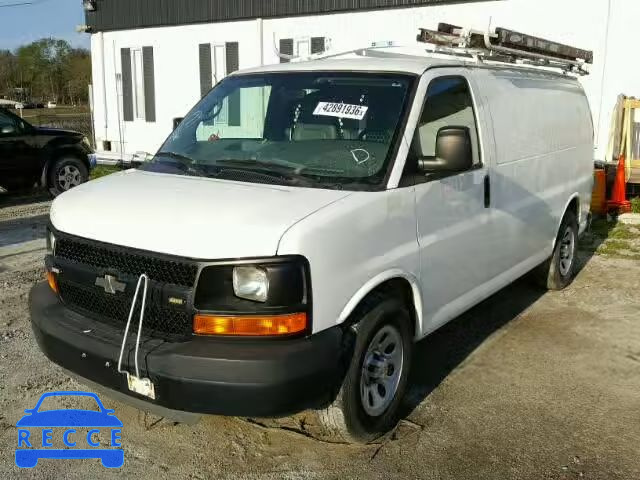 2010 CHEVROLET EXPRESS G1 1GCUGADXXA1128803 image 1