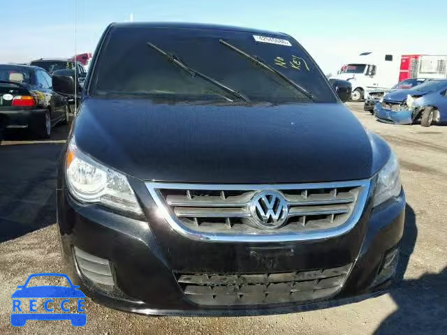 2010 VOLKSWAGEN ROUTAN SE 2V4RW3D17AR360535 зображення 8