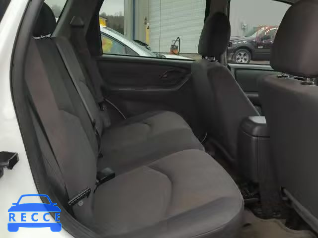 2005 MAZDA TRIBUTE I 4F2YZ02Z85KM14658 image 5