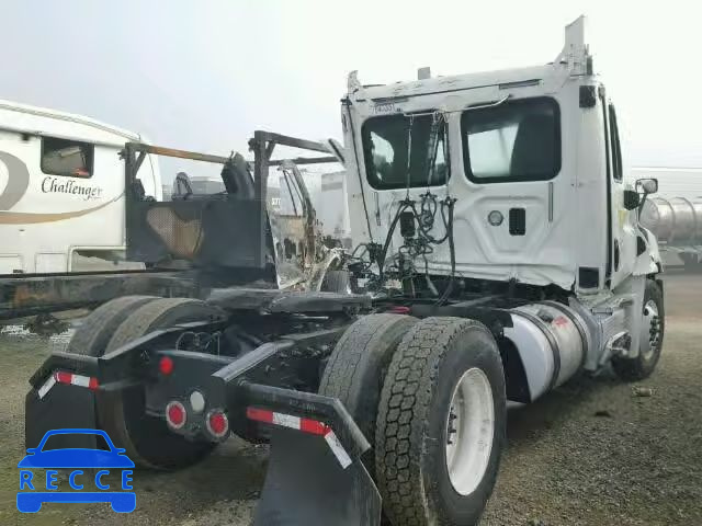 2013 FREIGHTLINER CASCADIA 1 1FUBGDDV8DSBU4886 image 3