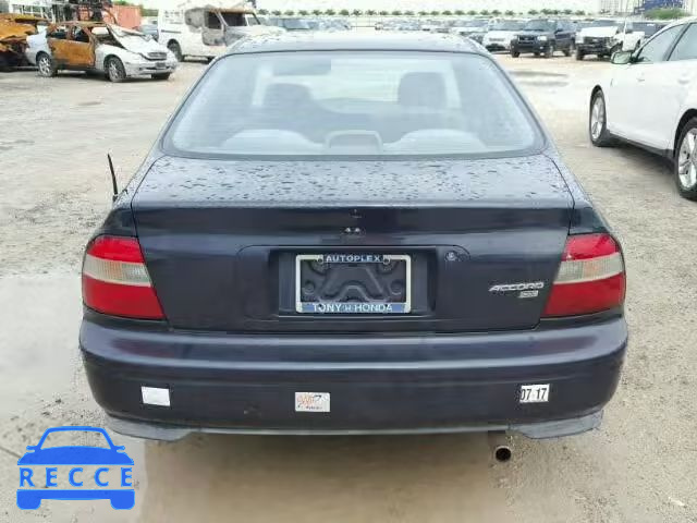 1995 HONDA ACCORD DX 1HGCD5525SA147843 image 9